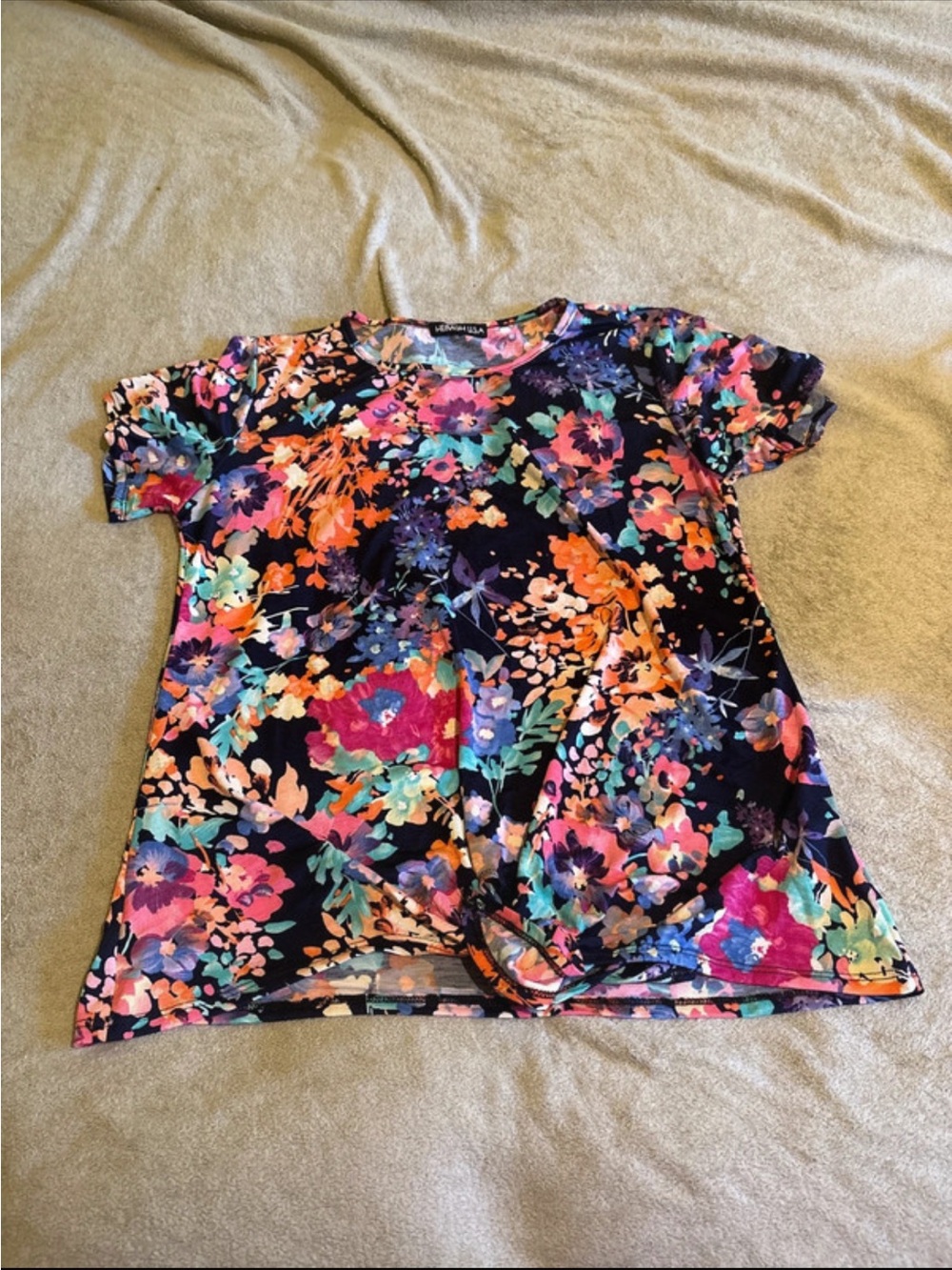 Women’s Floral Twist-Hem Tee - Navy Multi